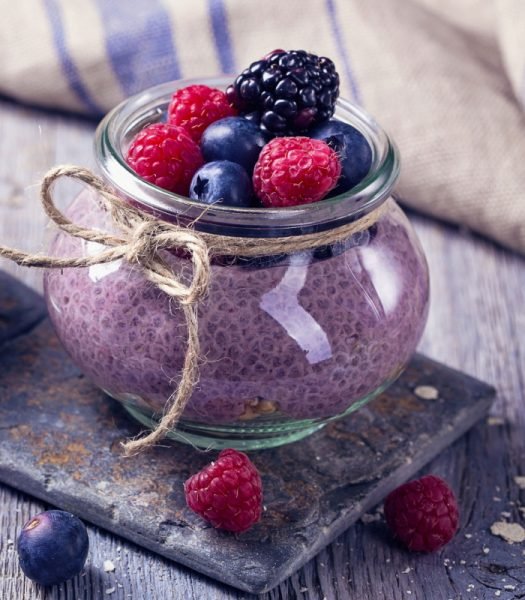 Chia seeds acai pudding with berries